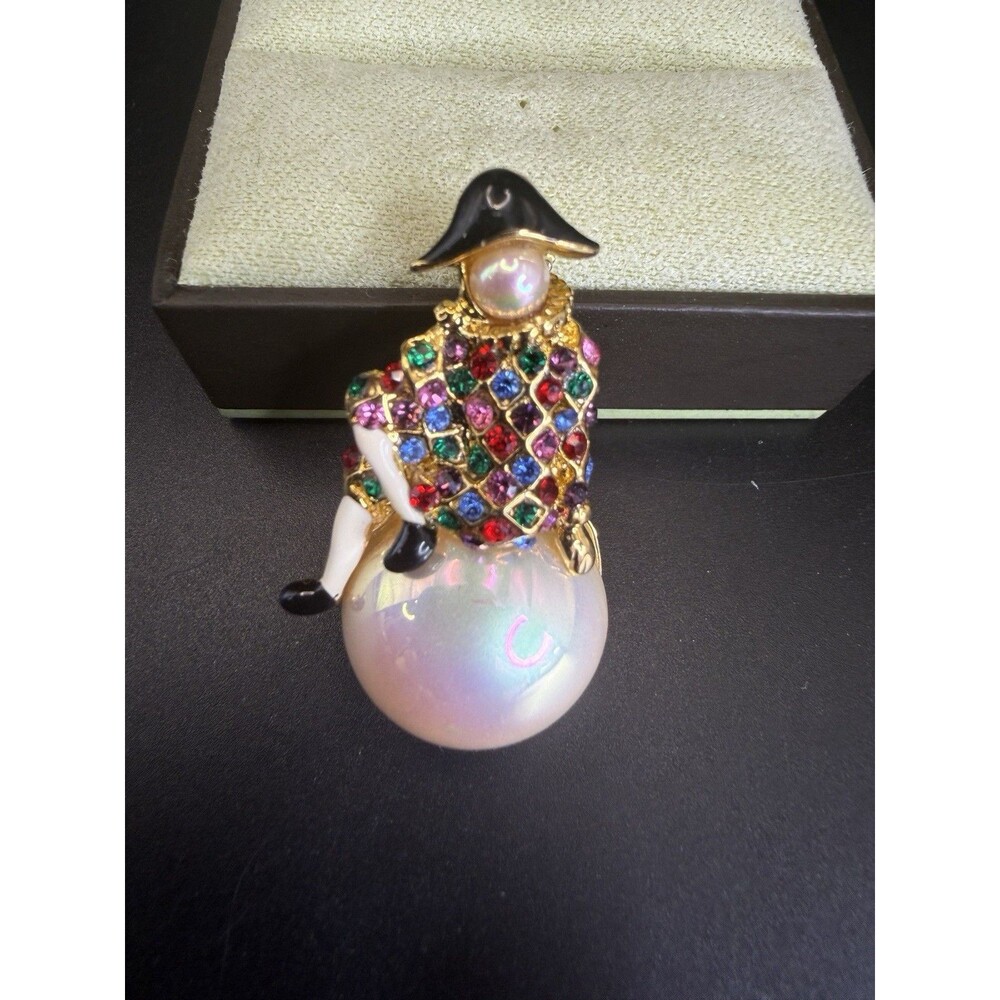 Vintage Harlequin Jester Clown Multicolored Rhinestone Faux Pearl Brooch Pin